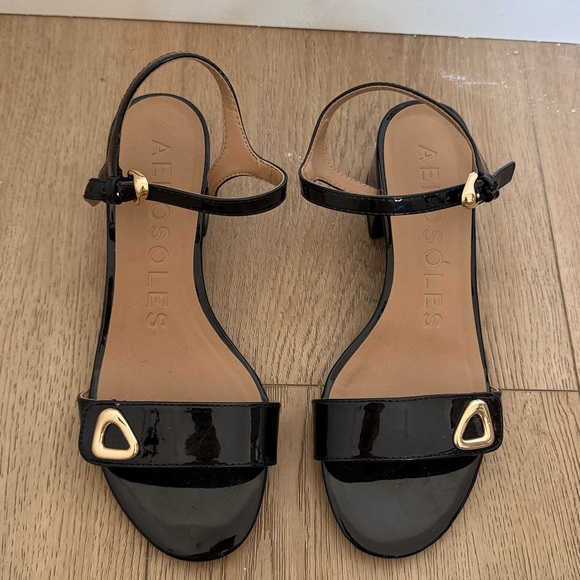 Macy's Black Strappy Heels - Picture 4 of 4